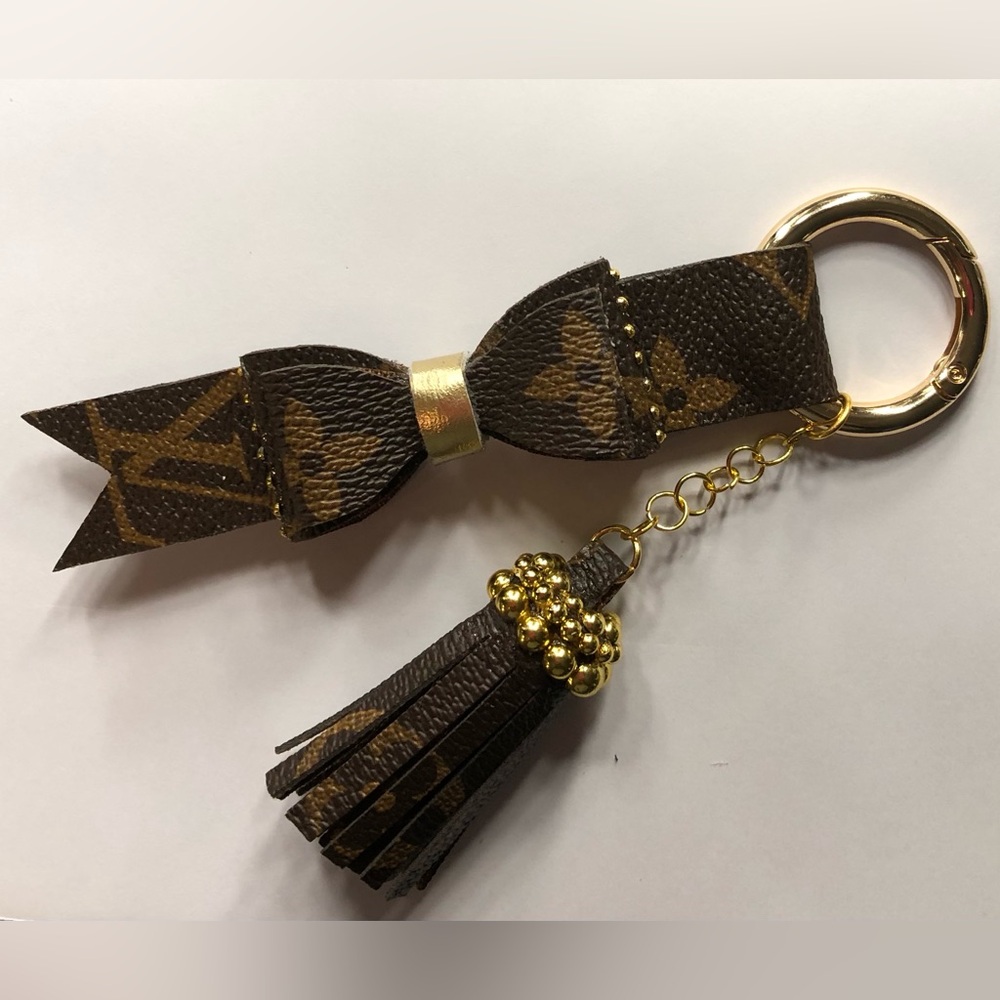 Handmade fashion keychains